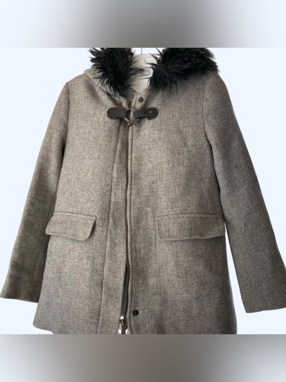 Zara girls grey coat with faux fur collar and hood.11/12